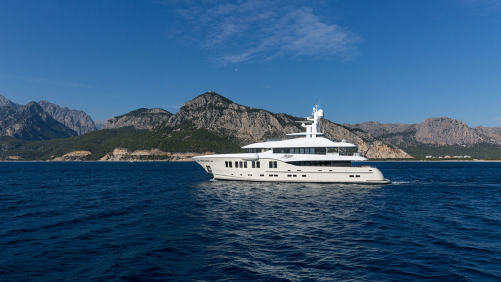 alia-yachts-ruya