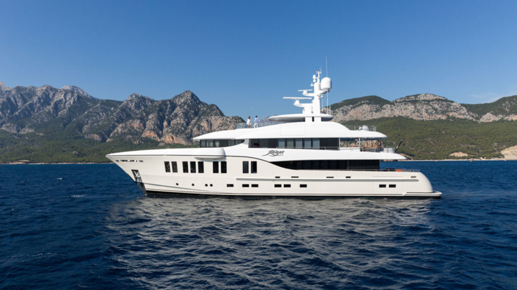 alia-yachts-ruya