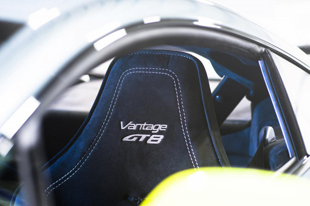 aston-martin-vantage-gt8