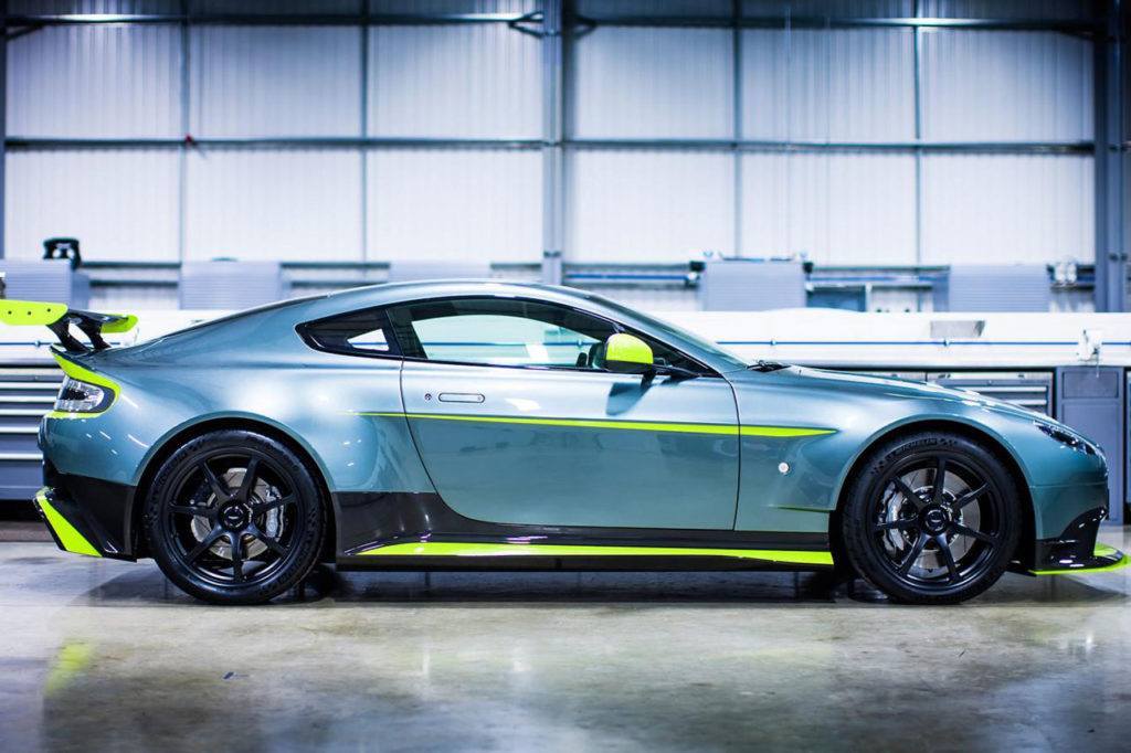 aston-martin-vantage-gt8