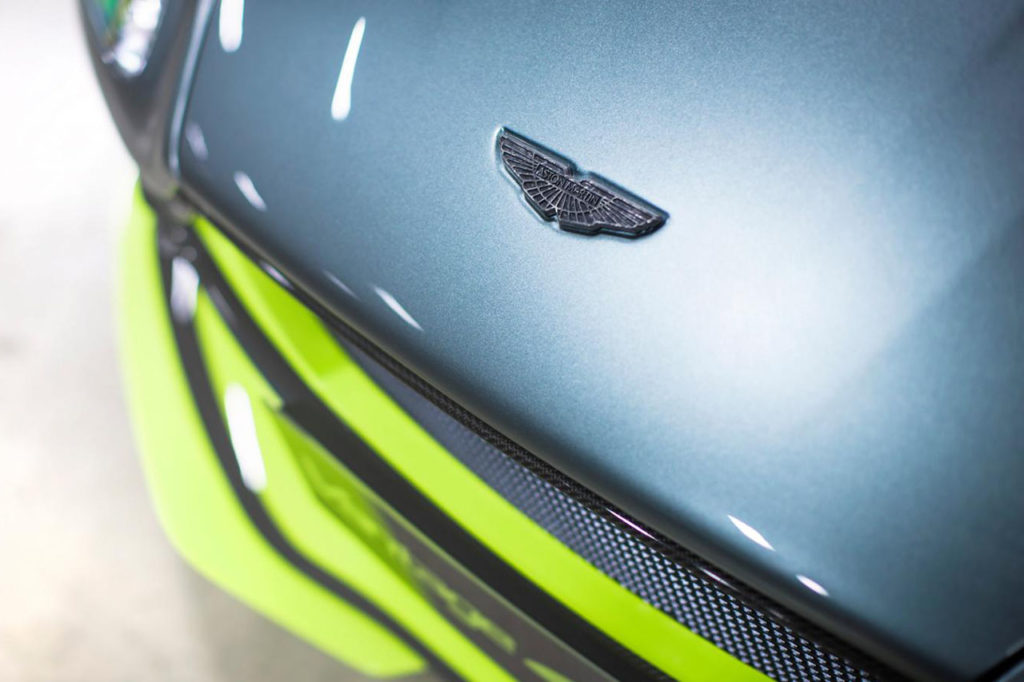aston-martin-vantage-gt8
