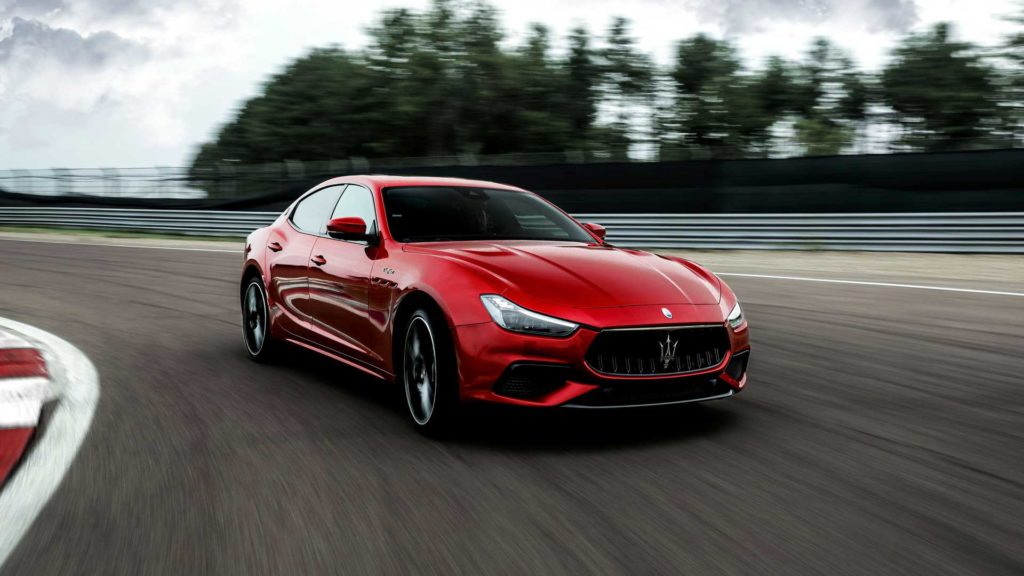 maserati-trofeo-ghibli-levante-quattroporte