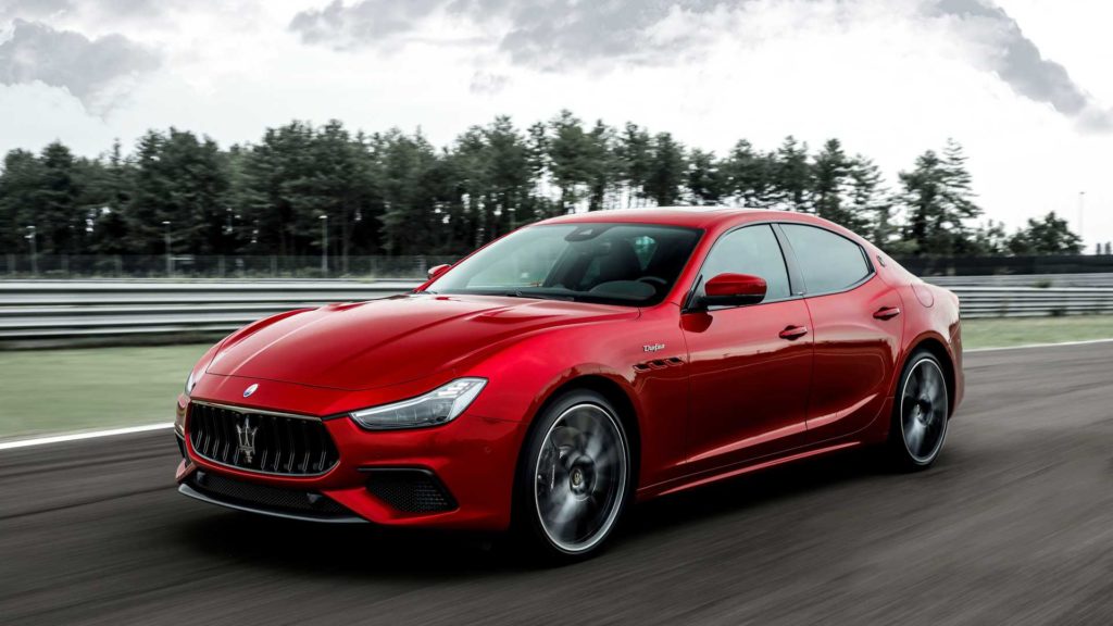 maserati-trofeo-ghibli-levante-quattroporte