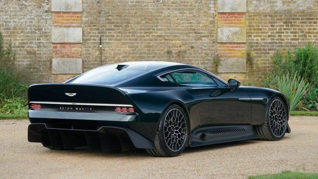 aston-martin-victor