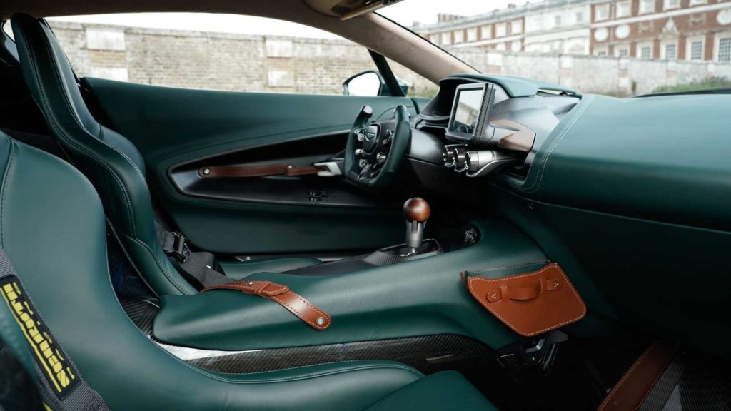 aston-martin-victor