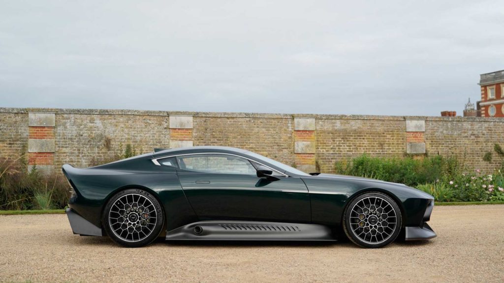 aston-martin-victor