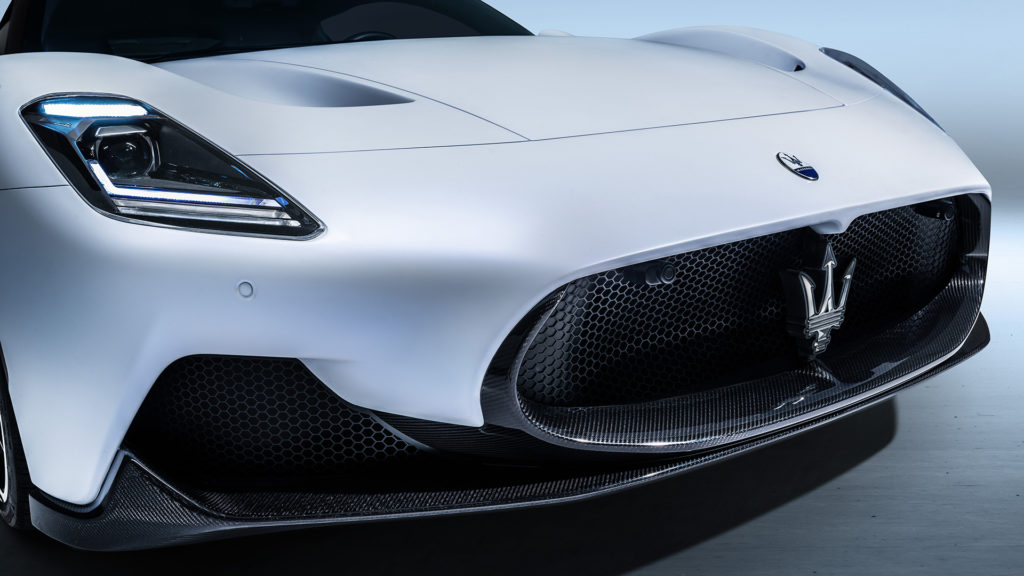 maserati-mc20