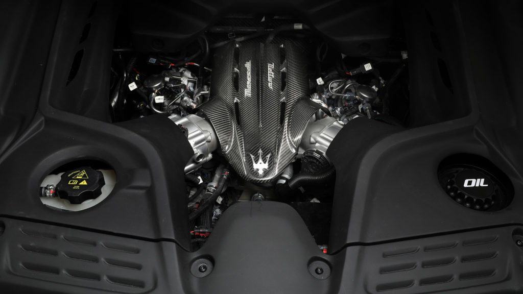 maserati-mc20
