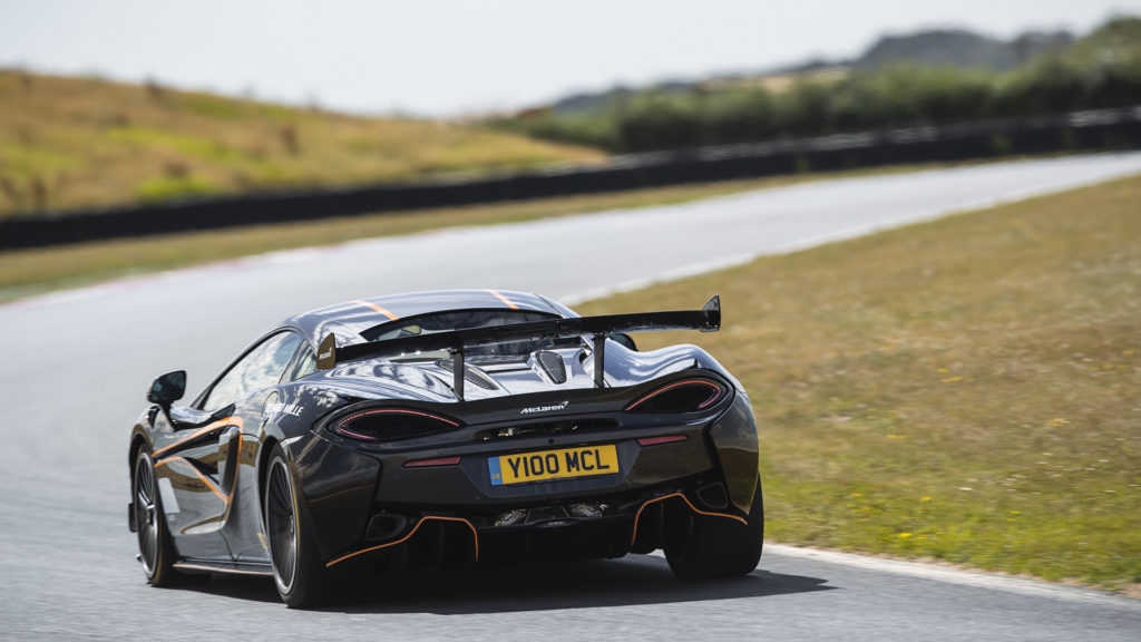 mclaren-620r-r-pack-mso