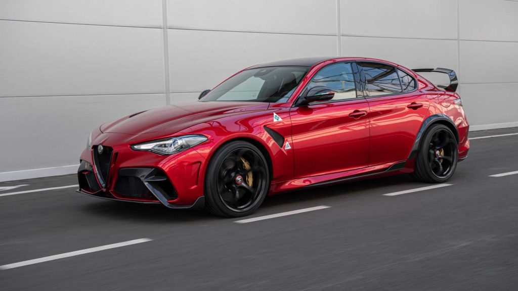 alfa-romeo-giulia-gta-gtam