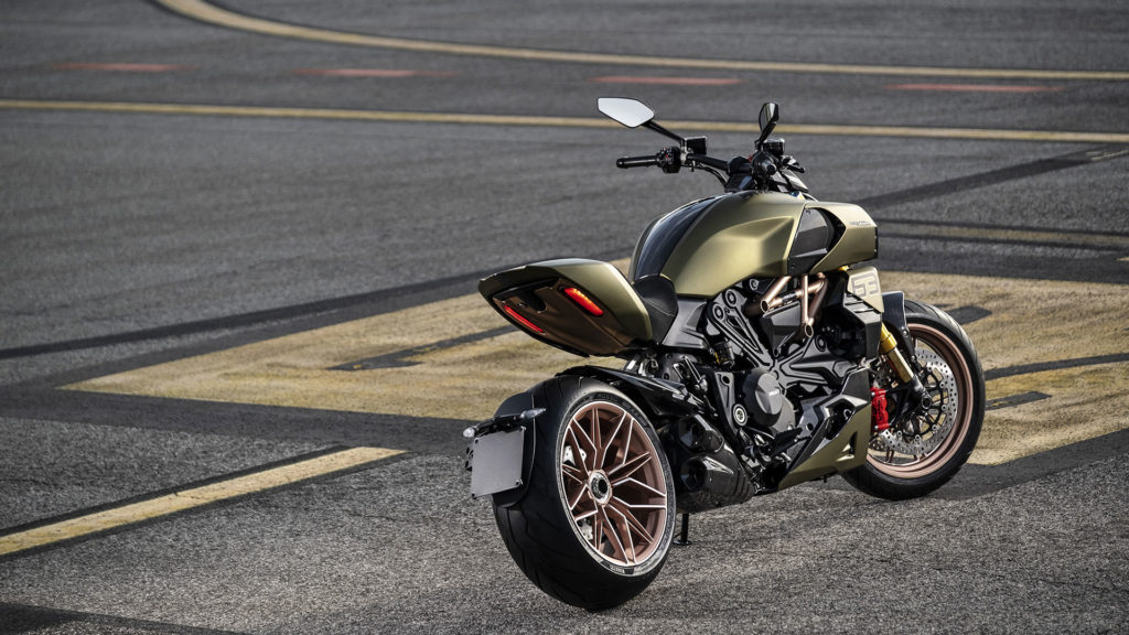 ducati-diavel-1260-lamborghini