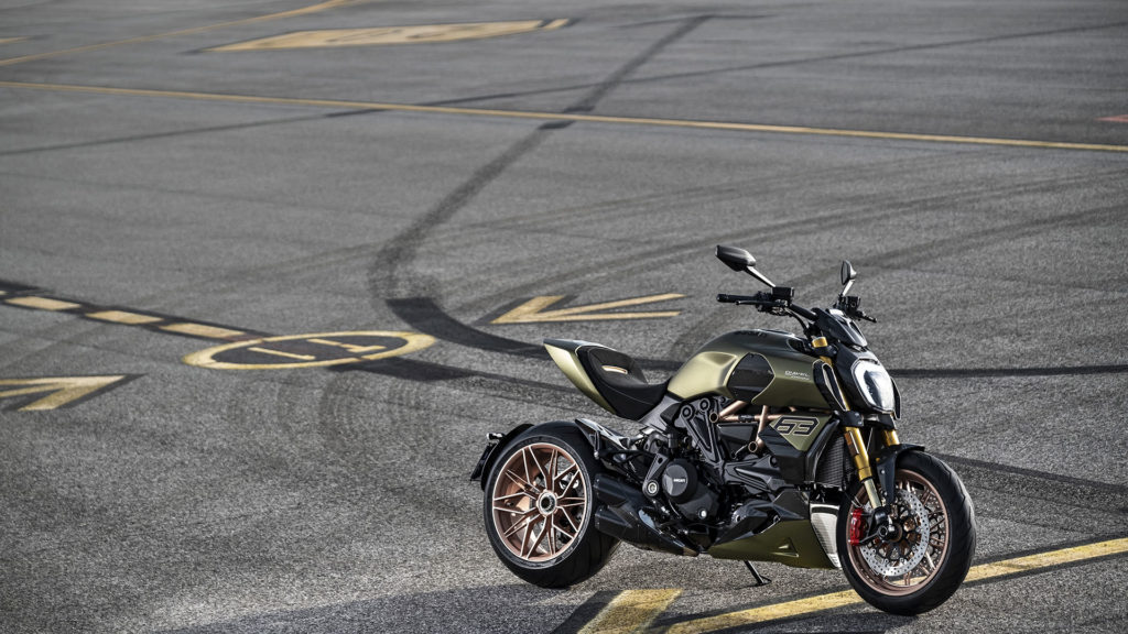 ducati-diavel-1260-lamborghini