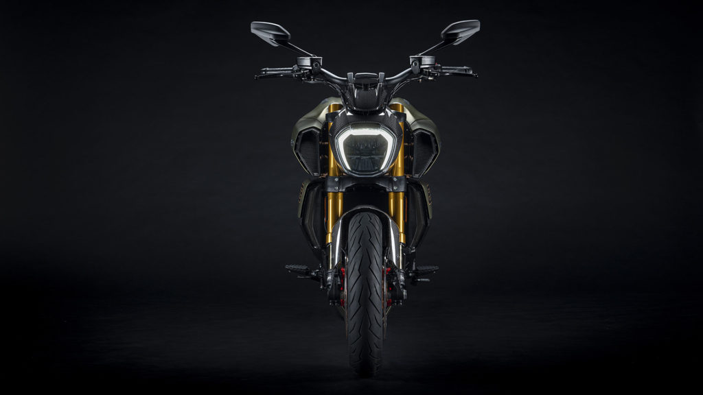 ducati-diavel-1260-lamborghini
