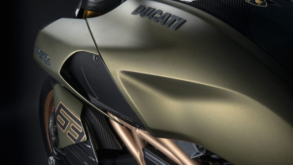 ducati-diavel-1260-lamborghini