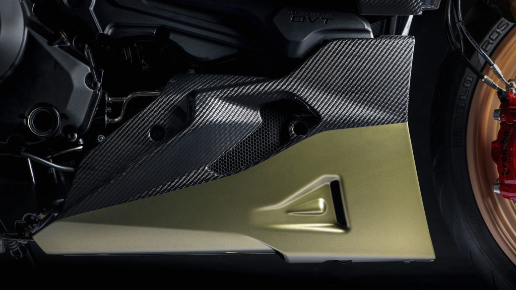 ducati-diavel-1260-lamborghini
