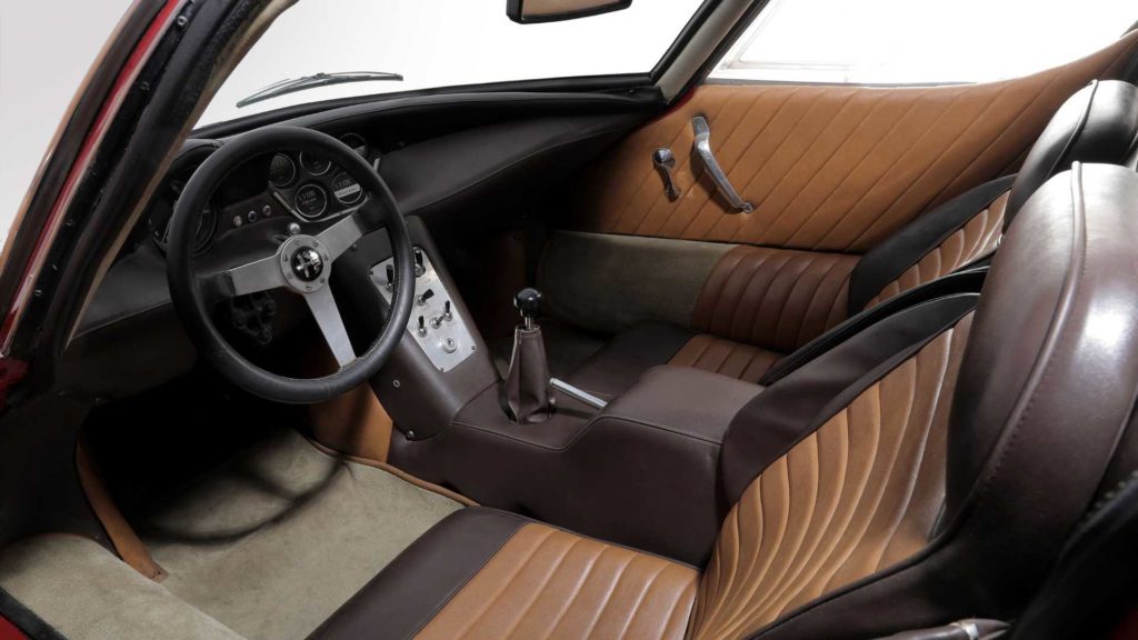 alfa-romeo-4c-spider-33-stradale-tributo