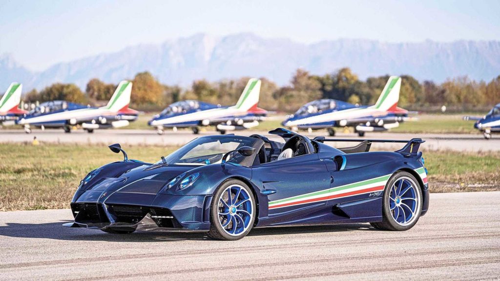 pagani-huayra-tricolore
