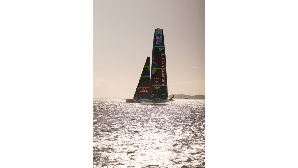 omega-seamaster-diver-300m-america's-cup-chronograph