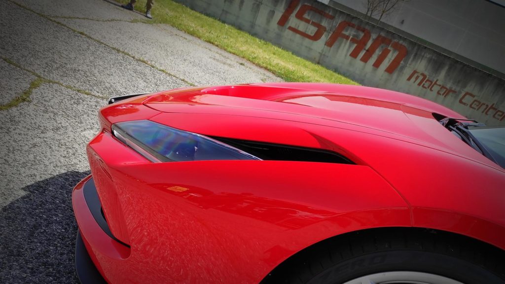 fabio-barone-ferrari-f8-tributo-ferrari-guinness-world-record-2021-test-(1)
