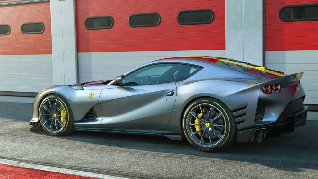 ferrari-812-competizione