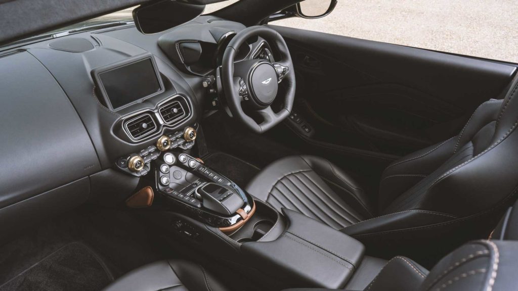 aston-martin-vantage-roadster-a3-edition