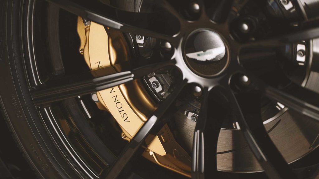 aston-martin-vantage-roadster-a3-edition