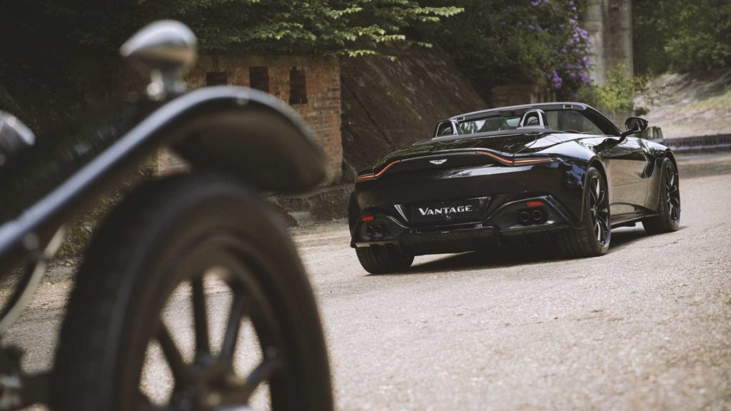 aston-martin-vantage-roadster-a3-edition
