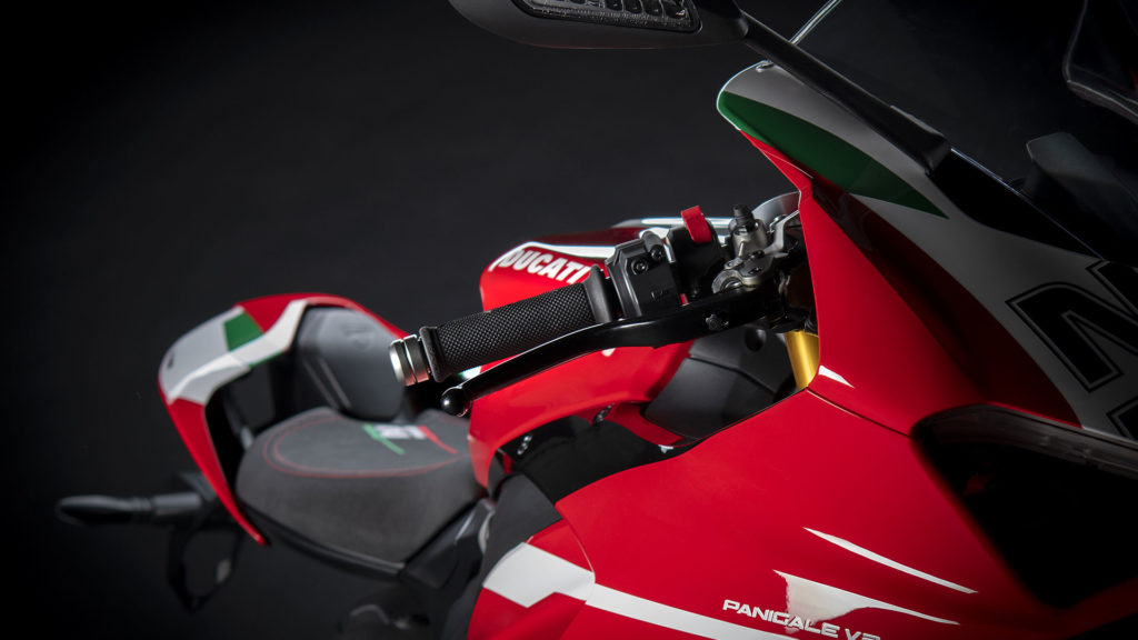 ducati-panigale-v2-bayliss-1st-championship-20th-anniversary