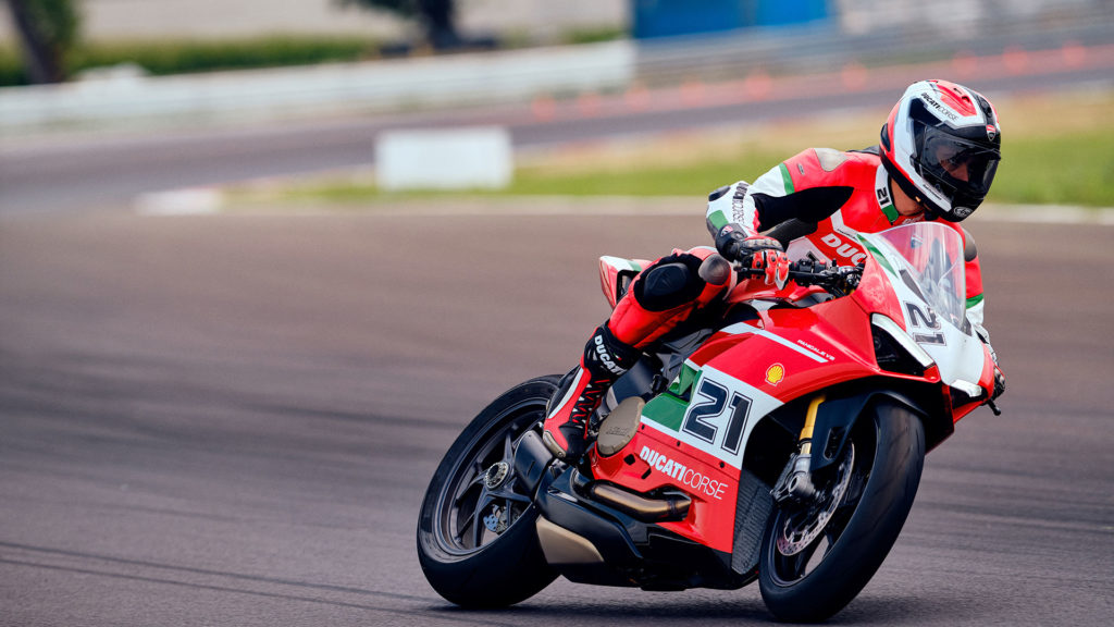 ducati-panigale-v2-bayliss-1st-championship-20th-anniversary