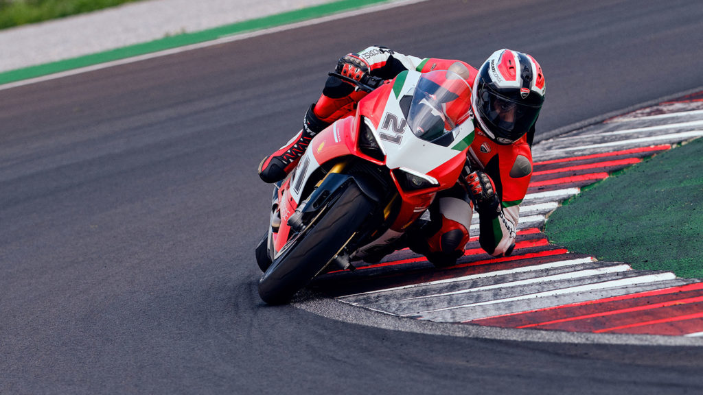 ducati-panigale-v2-bayliss-1st-championship-20th-anniversary