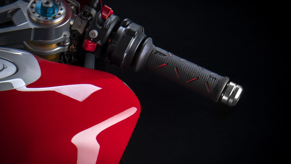 ducati-panigale-v2-bayliss-1st-championship-20th-anniversary