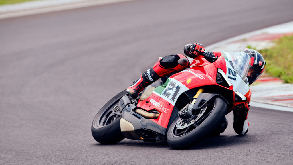 ducati-panigale-v2-bayliss-1st-championship-20th-anniversary
