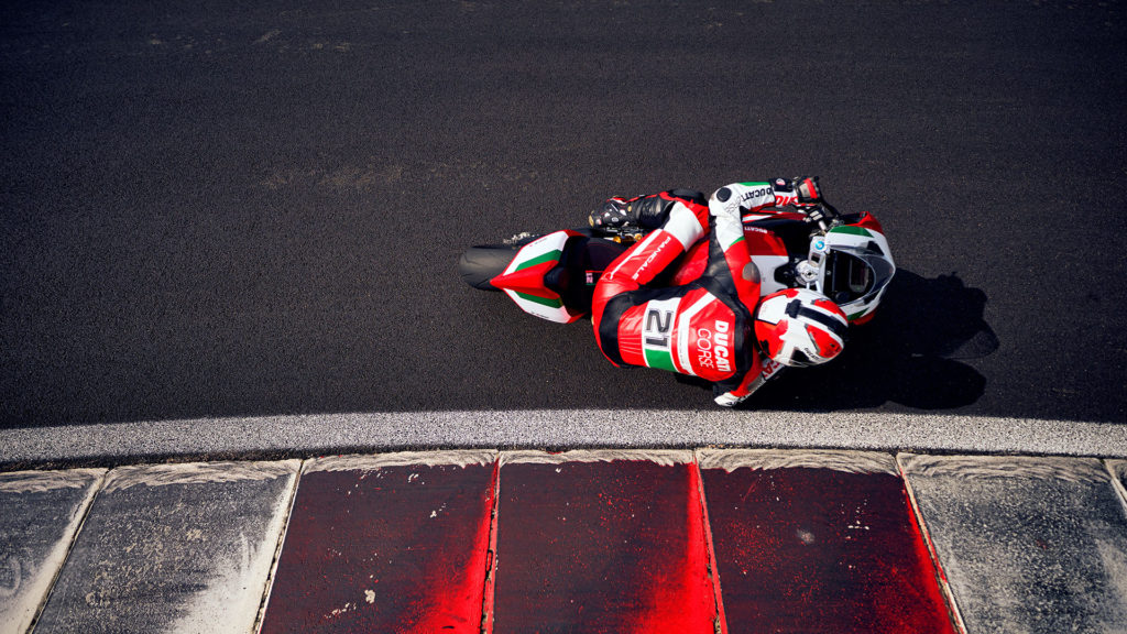 ducati-panigale-v2-bayliss-1st-championship-20th-anniversary