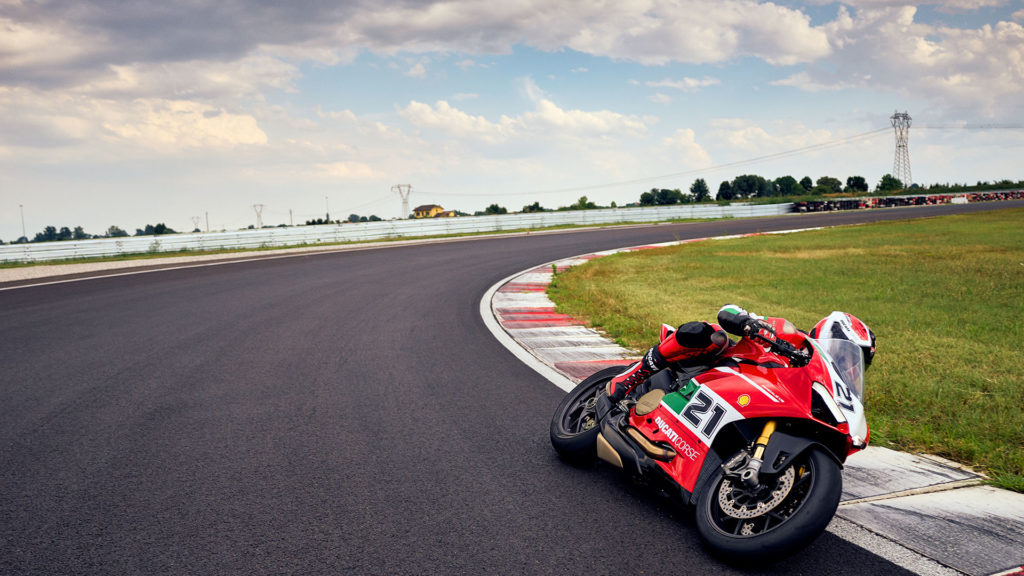 ducati-panigale-v2-bayliss-1st-championship-20th-anniversary