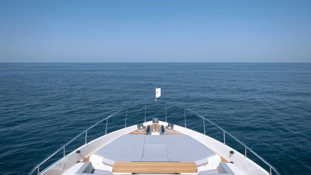 ferretti-yachts-780