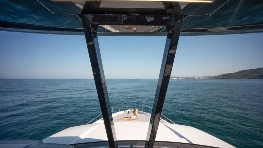 ferretti-yachts-780