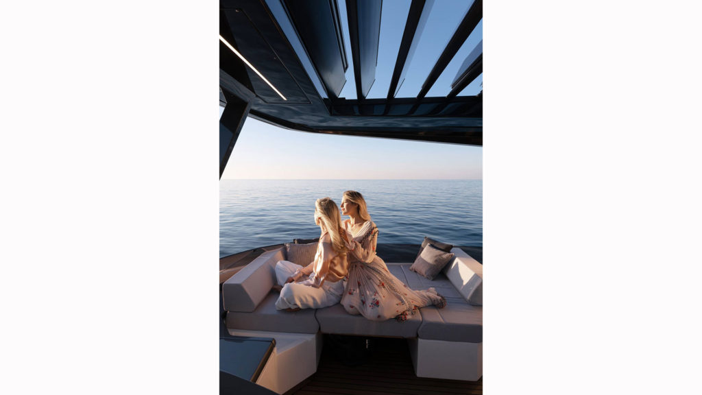 ferretti-yachts-780