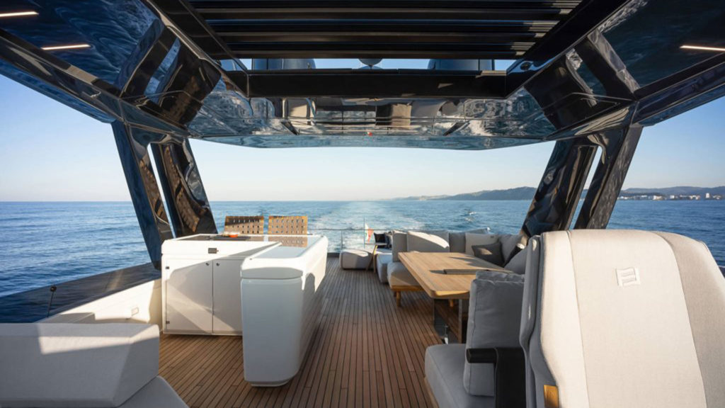 ferretti-yachts-780