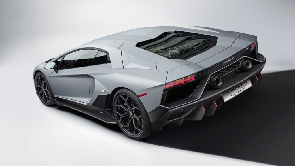 lamborghini-aventador-lp-780-4-ultimae