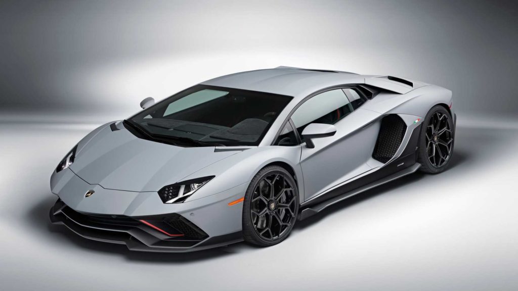lamborghini-aventador-lp-780-4-ultimae