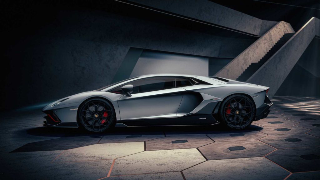 lamborghini-aventador-lp-780-4-ultimae