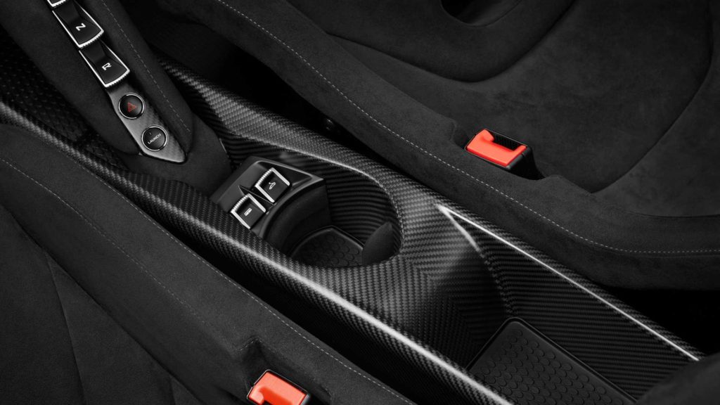mclaren-765lt-spider