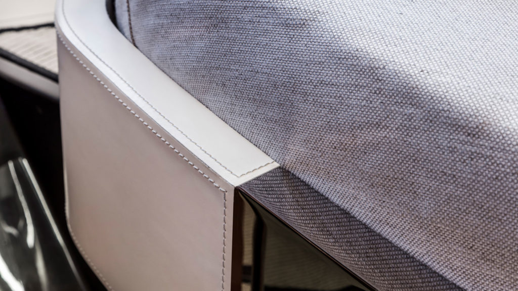 riva-56'-rivale-hard-top