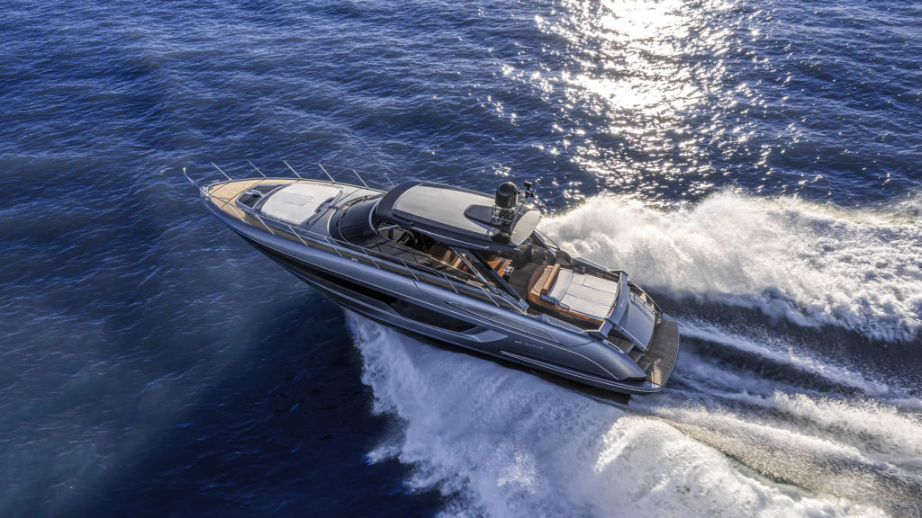 riva-56'-rivale-hard-top