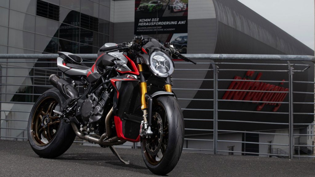 mv-agusta-brutale-1000-nurburgring