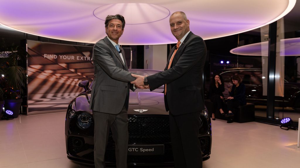 presentazione-bentley-milano-teatro-gerolamo