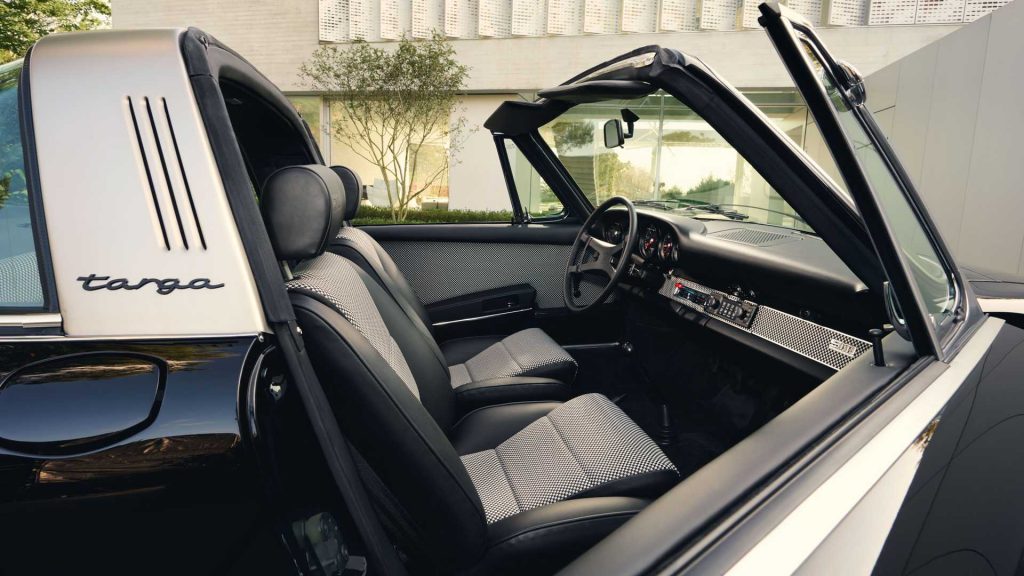 porsche-911-targa-4-gts-edition-50-years-porsche-design (22)