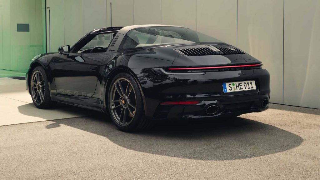 porsche-911-targa-4-gts-edition-50-years-porsche-design (27)