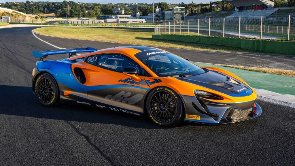 mclaren-artura-gt4