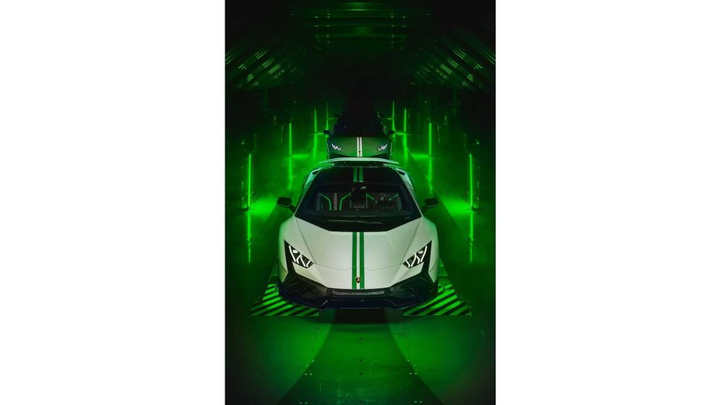 lamborghini-huracan-tecnica-sto-evo-spyder-60-anniversario